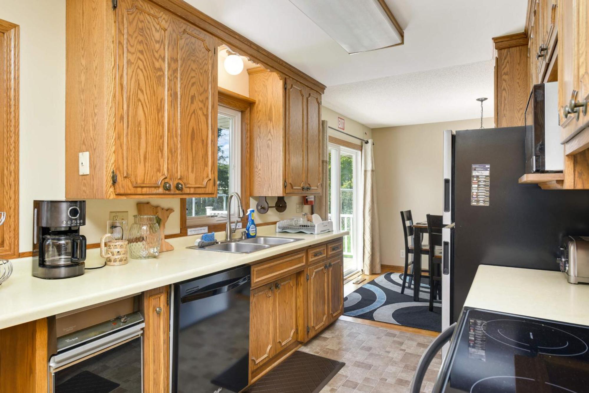 Grove Haven, Spacious 4-bed, 3 Baths Retreat Ferienhaus *