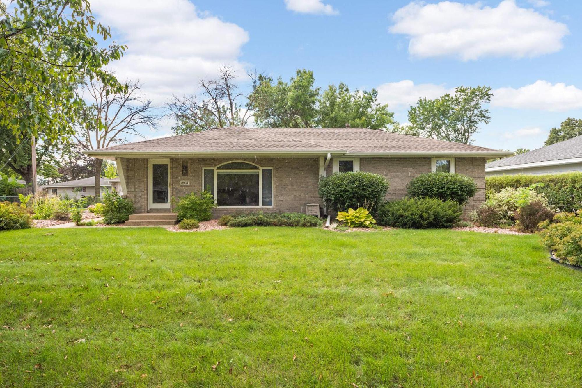 Grove Haven, Spacious 4-bed, 3 Baths Retreat *